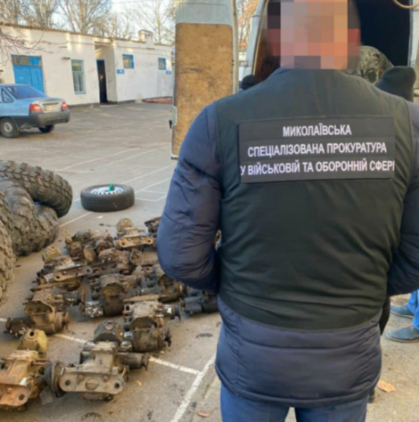 У Миколаєві попереджено розкрадання запчастин до військової техніки